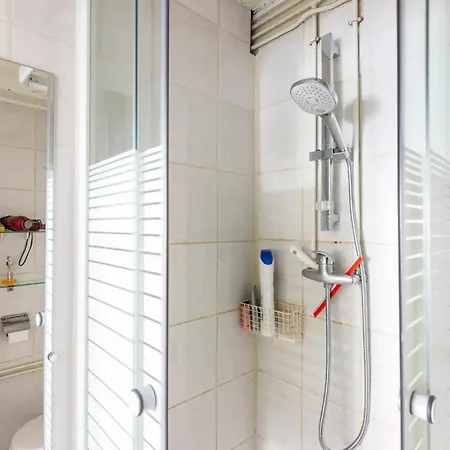 Chbre 2 Pers, Sdb Privee, Repas Et Taxi Cdg Extra