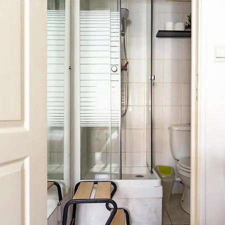 Chbre 2 Pers, Sdb Privee, Repas Et Taxi Cdg Extra Homestay