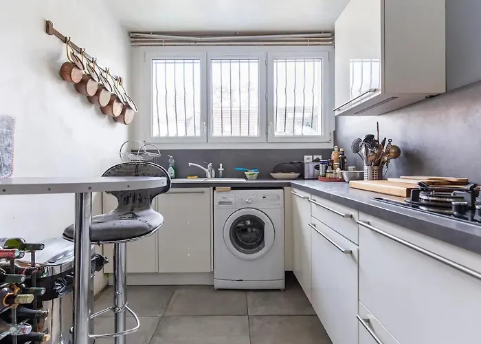 Chbre 2 Pers, Sdb Privee, Repas Et Taxi Cdg Extra *